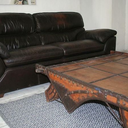 Cornaro Fine Arts Center Apartment Лимасол Екстериор снимка